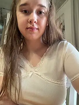 HornyGirlH online show from May 28, 3:07 pm