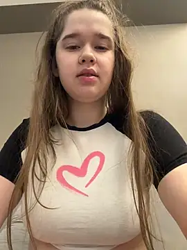 HornyGirlH online show from May 9, 5:22 am