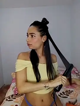 iamemmablake online show from April 12, 3:15 pm