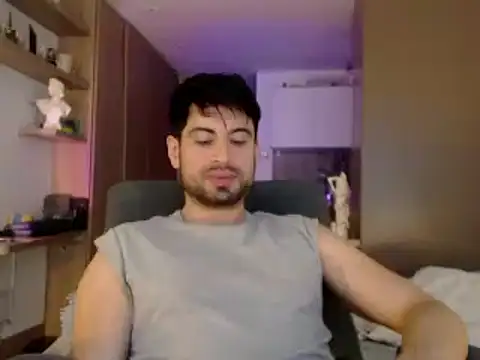 Snapshot of bradley_muscle chatting on September 19, 7:18 pm bradley muscle online show from September 19, 7:18 pm