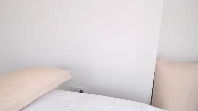 KimiKartman online show from September 15, 6:47 am