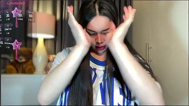 Snapshot of MISSANACONDA chatting on October 3, 10:39 am MISSANACONDA online show from October 3, 10:39 am