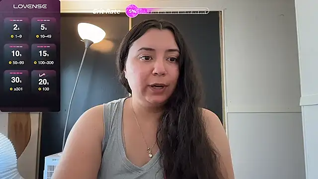 Snapshot of ariahastings942 chatting on October 5, 6:31 pm ariahastings942 online show from October 5, 6:31 pm