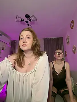 ollydoll92 online show from March 12, 7:29 pm