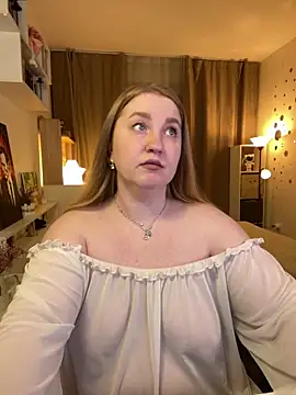 ollydoll92 online show from March 16, 6:44 pm