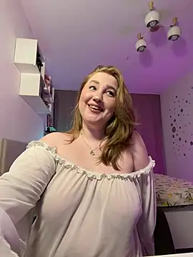 ollydoll92 online show from March 9, 7:50 pm