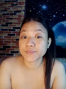 Urchanel online show from April 11, 10:35 pm