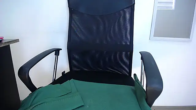 Snapshot of moxa_hot chatting on January 14, 4:39 pm moxa hot online show from January 14, 4:39 pm