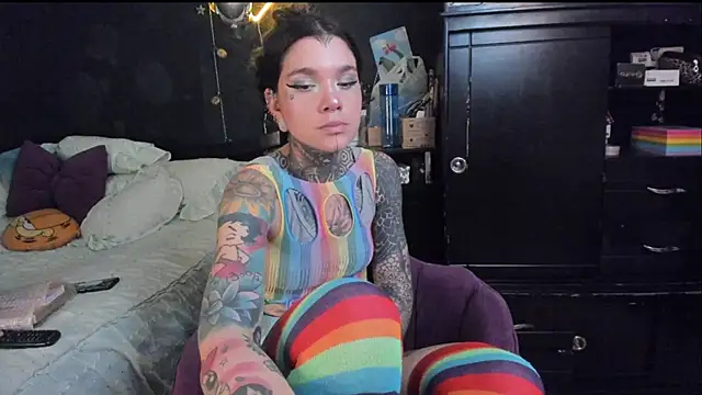 Snapshot of Lilmarieee chatting on September 24, 8:26 pm Lilmarieee online show from September 24, 8:26 pm