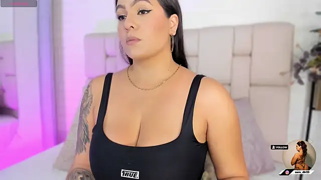 nataly clark  online show from November 26, 7:36 pm