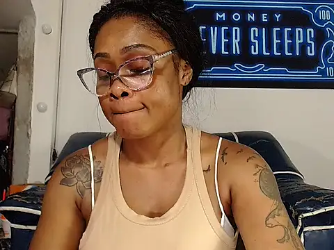 alexiaao9 online show from May 10, 6:21 pm