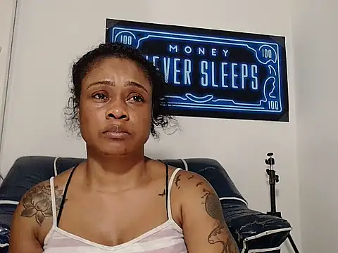 alexiaao9 online show from April 12, 4:27 am