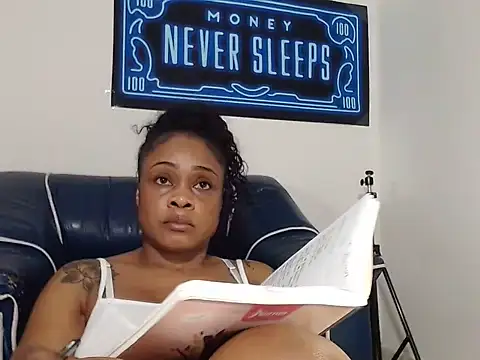 alexiaao9 online show from June 1, 3:51 am