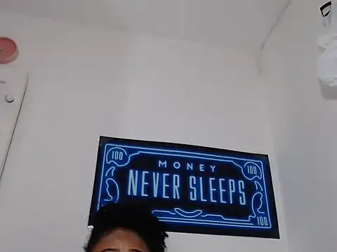 alexiaao9 online show from June 2, 2:44 am
