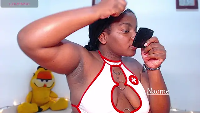 Snapshot of Nao_75 chatting on February 20, 2:52 am Nao 75 online show from February 20, 2:52 am