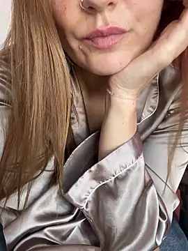 BritneyHall online show from May 13, 10:44 am