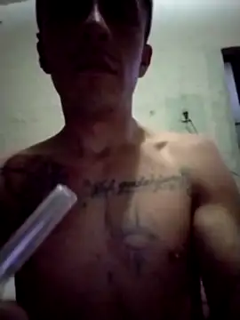 Snapshot of landy20cm chatting on March 3, 1:07 pm landy20cm online show from March 3, 1:07 pm