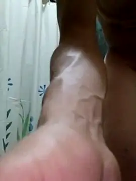 landy20cm online show from April 6, 2:51 am