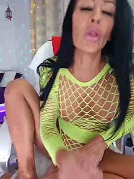 KristaCash online show from September 14, 2:01 am