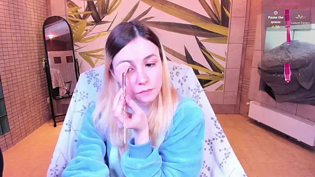 fleximona online show from March 22, 9:00 am