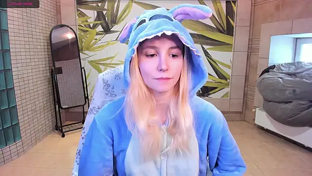 fleximona online show from February 22, 9:11 am