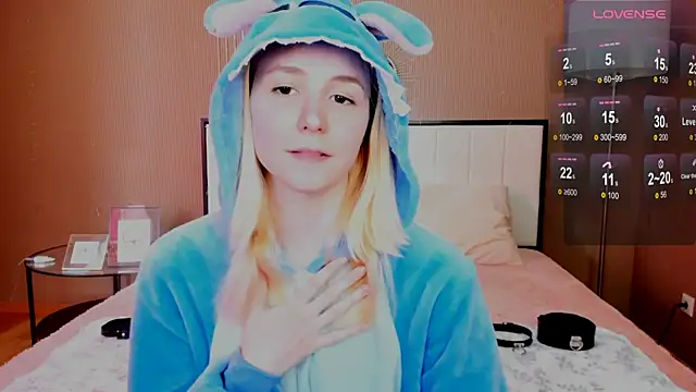 fleximona online show from October 24, 8:35 am