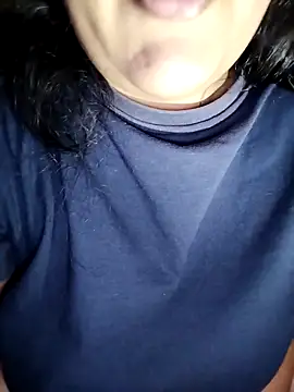 Snapshot of Annerae chatting on February 20, 5:04 pm Annerae online show from February 20, 5:04 pm