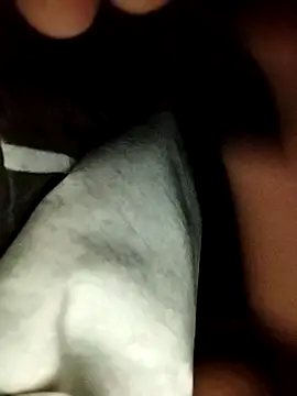 Snapshot of Annerae chatting on February 25, 4:29 pm Annerae online show from February 25, 4:29 pm