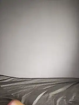 Snapshot of Annerae chatting on November 6, 8:57 pm Annerae online show from November 6, 8:57 pm