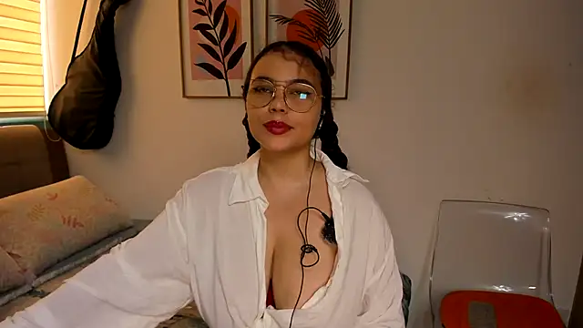 Ash milk online show from April 19, 6:10 pm