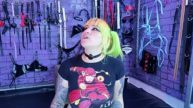 PANDORANEZZ online show from April 24, 3:41 am