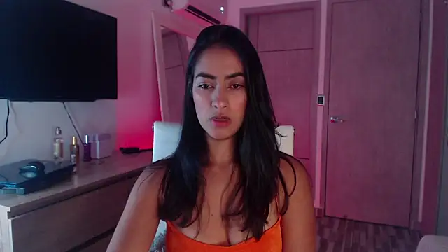 Brown skin11 online show from November 20, 9:47 pm