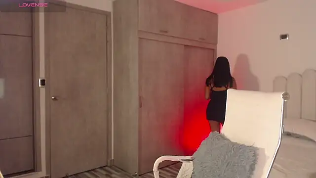 Brown skin11 online show from February 5, 10:27 pm