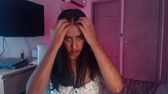 Brown skin11 online show from October 30, 9:11 pm