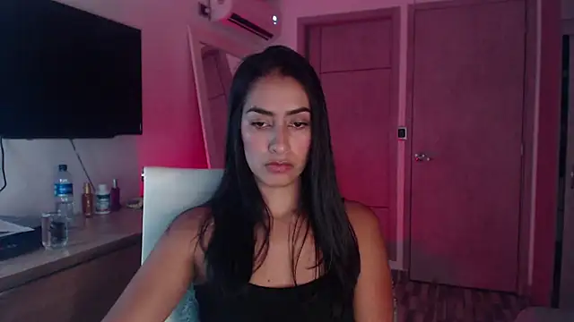 Snapshot of Brown_skin11 chatting on October 10, 11:05 pm Brown skin11 online show from October 10, 11:05 pm