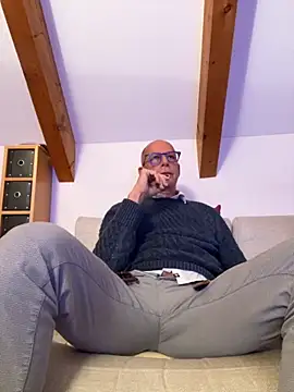 Relnnet online show from October 26, 4:40 pm