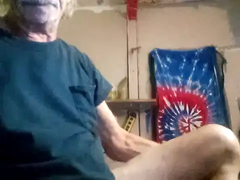 Snapshot of sausylolly chatting on September 9, 3:27 am sausylolly online show from September 9, 3:27 am