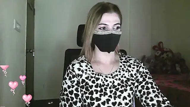 Cute Sonii online show from December 19, 8:06 am