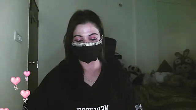 Cute Sonii online show from May 7, 12:52 pm