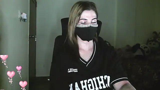 Cute Sonii online show from April 4, 11:50 am