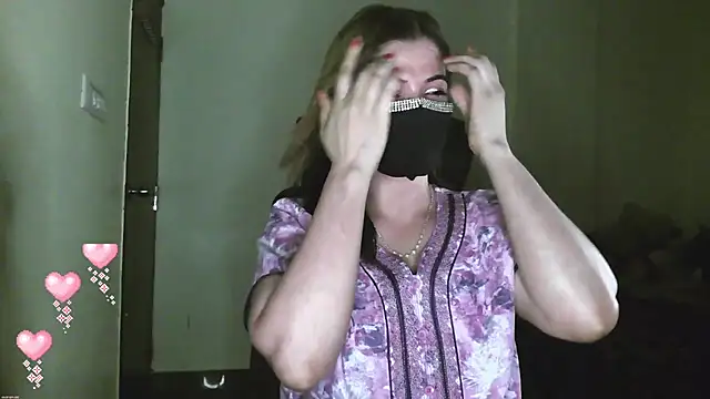 Cute Sonii online show from April 12, 11:57 am