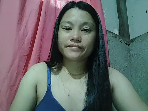 Snapshot of SexyHotMari69 chatting on September 13, 10:32 pm SexyHotMari69 online show from September 13, 10:32 pm