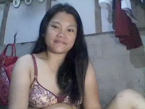 Snapshot of SexyHotMari69 chatting on March 21, 9:23 pm SexyHotMari69 online show from March 21, 9:23 pm