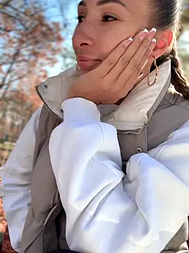 Snapshot of YOUR-KARINA chatting on November 2, 8:08 am YOUR-KARINA online show from November 2, 8:08 am