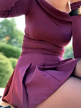 Snapshot of YOUR-KARINA chatting on September 14, 3:40 am YOUR-KARINA online show from September 14, 3:40 am