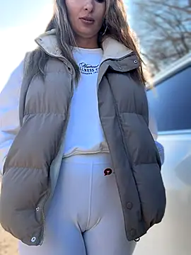 Snapshot of YOUR-KARINA chatting on November 11, 7:58 am YOUR-KARINA online show from November 11, 7:58 am