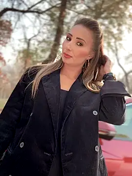 Snapshot of YOUR-KARINA chatting on October 28, 8:24 am YOUR-KARINA online show from October 28, 8:24 am