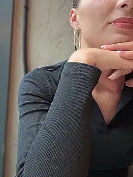 Snapshot of YOUR-KARINA chatting on October 29, 9:52 am YOUR-KARINA online show from October 29, 9:52 am