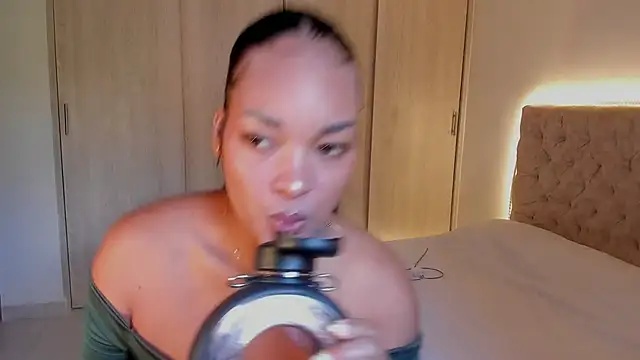 mariam hill online show from January 7, 8:47 pm