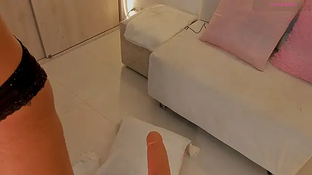 mariam hill online show from April 21, 1:42 am